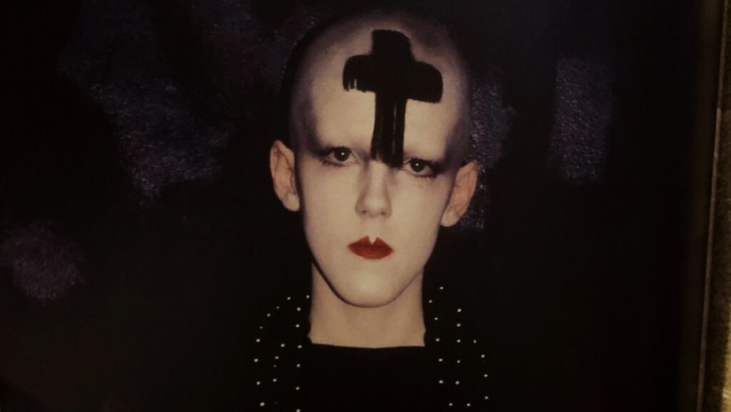 Moda sin fronteras: cómo la escandalosa Scarlett Cannon cambió el concepto de estilo