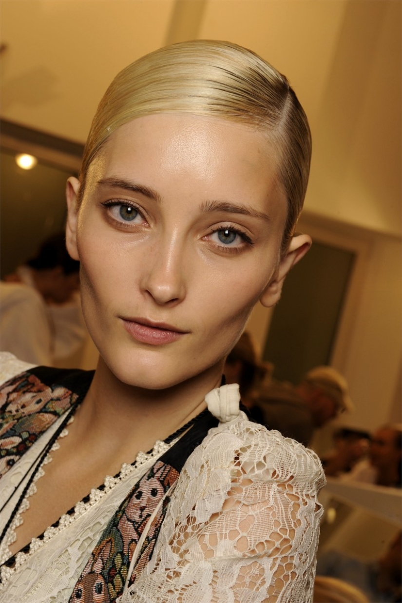 Models with defects in appearance: ugliness or a highlight? Models with defects in appearance: ugliness or a highlight?