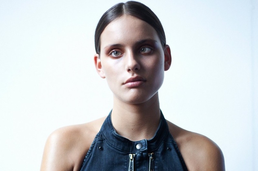 Models with defects in appearance: ugliness or a highlight? Models with defects in appearance: ugliness or a highlight?