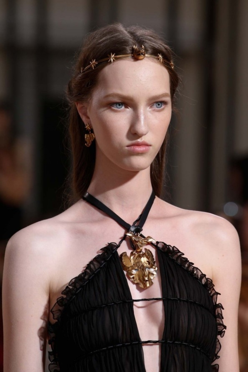 Models with defects in appearance: ugliness or a highlight? Models with defects in appearance: ugliness or a highlight?