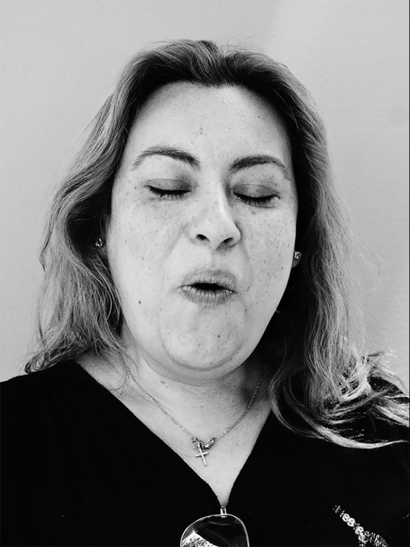 Momento conmovedor: retratos de personas que han probado la pimienta más caliente del mundo Momento conmovedor: retratos de personas que han probado la pimienta más caliente del mundo