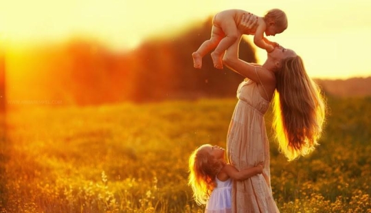 Moms are moms Moms are moms