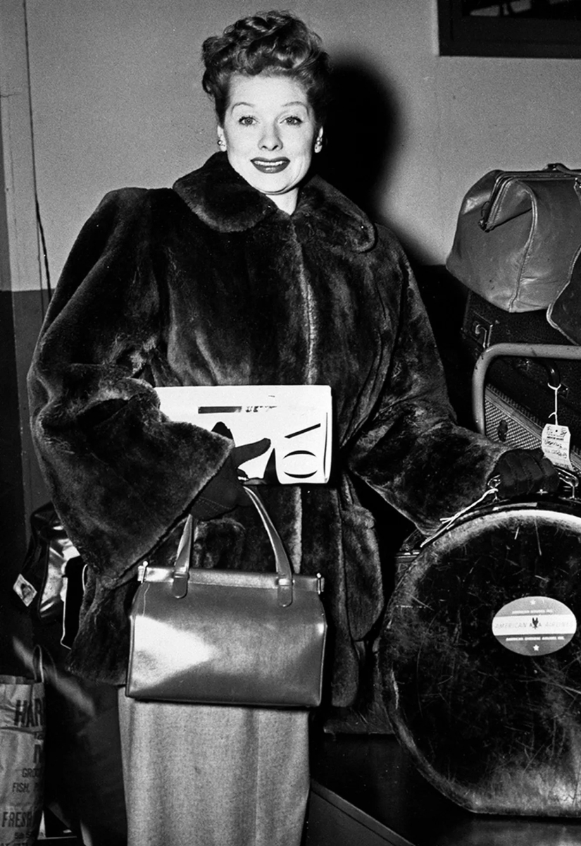 Monroe en traje de baño y Minnelli con helado: fotos antiguas de las estrellas en las fiestas Monroe en traje de baño y Minnelli con helado: fotos antiguas de las estrellas en las fiestas