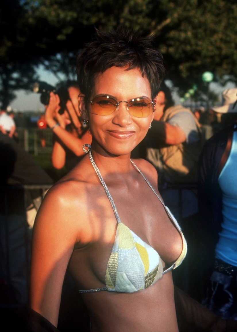 More and more: how women's breasts have changed over the past 50 years