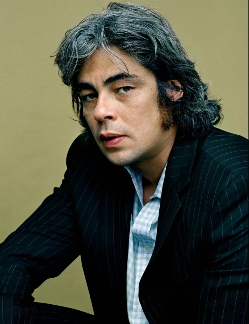 Movie stars and models in portrait photographs by Andrew Southam