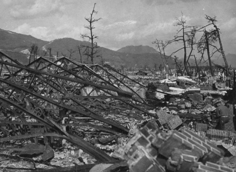 Más brillante que mil soles: 20 aterradores disparos en memoria de la explosión nuclear en Hiroshima