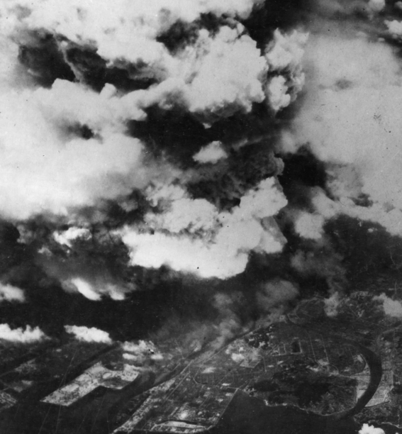 Más brillante que mil soles: 20 aterradores disparos en memoria de la explosión nuclear en Hiroshima