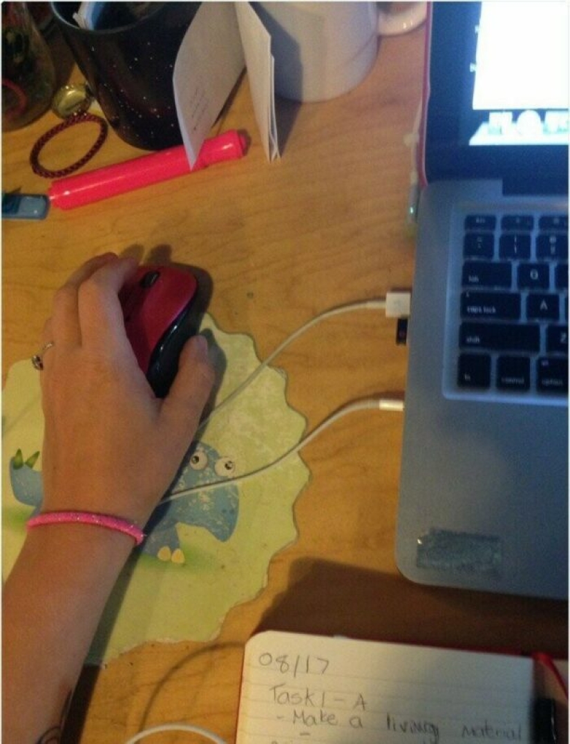 más de 20 pruebas visuales de que la vida de los zurdos está llena de pruebas más de 20 pruebas visuales de que la vida de los zurdos está llena de pruebas