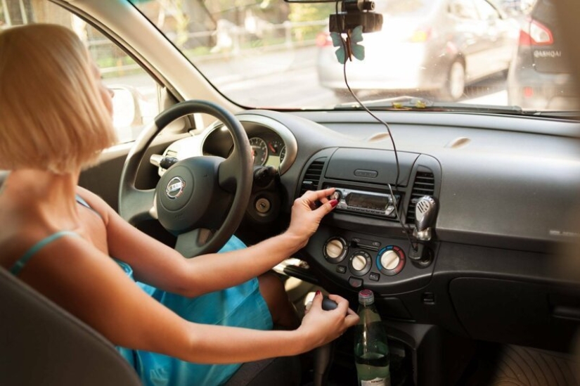 más de 20 pruebas visuales de que la vida de los zurdos está llena de pruebas más de 20 pruebas visuales de que la vida de los zurdos está llena de pruebas