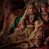 "Mumbai's history": the fusion of traditional wedding fashion India with the modern trends "Mumbai's history": the fusion of traditional wedding fashion India with the modern trends