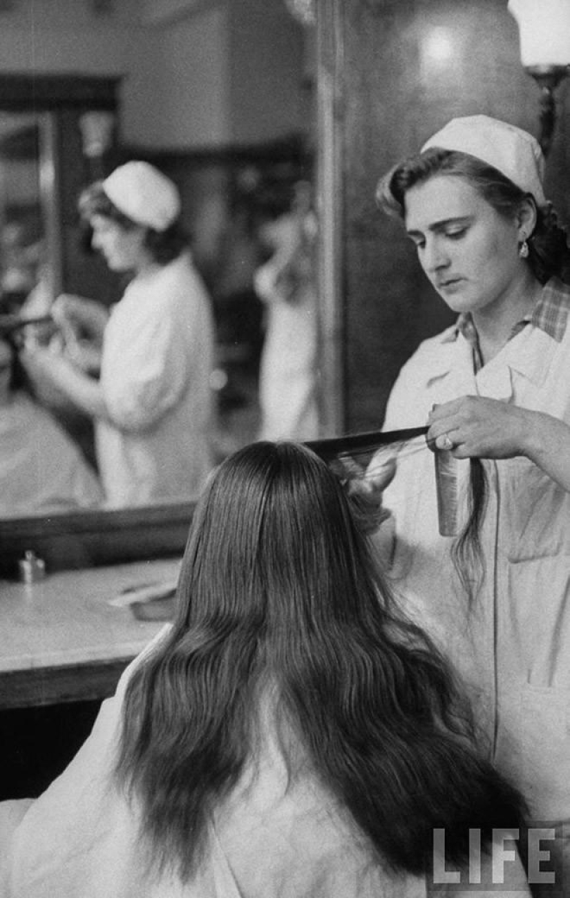 Muscovites in 1956 in pictures by LIFE photographer Lisa Larsen Muscovites in 1956 in pictures by LIFE photographer Lisa Larsen