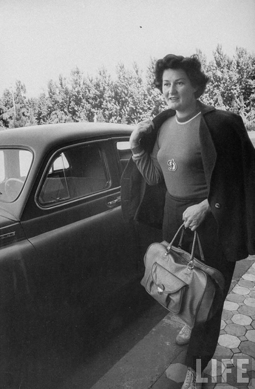 Muscovites in 1956 in pictures by LIFE photographer Lisa Larsen Muscovites in 1956 in pictures by LIFE photographer Lisa Larsen