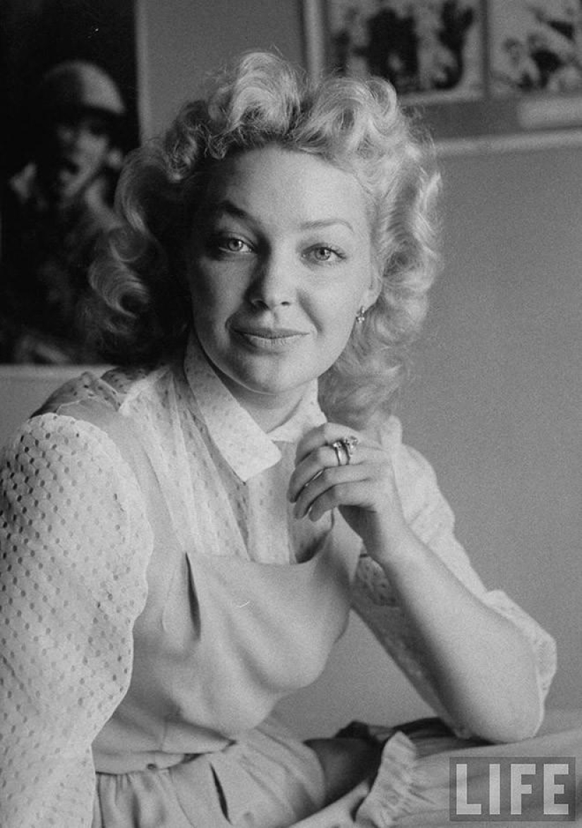 Muscovites in 1956 in pictures by LIFE photographer Lisa Larsen Muscovites in 1956 in pictures by LIFE photographer Lisa Larsen