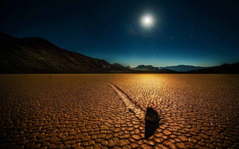 Natural phenomena that are hard to believe