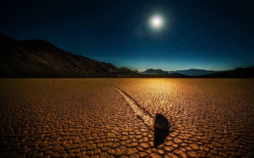 Natural phenomena that are hard to believe