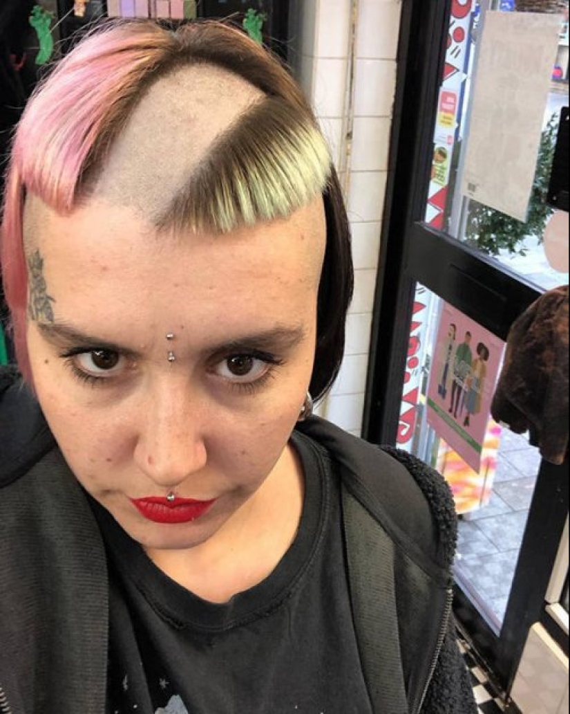 "Never Hami hairdresser!": 25 people who are not very lucky with hairstyles