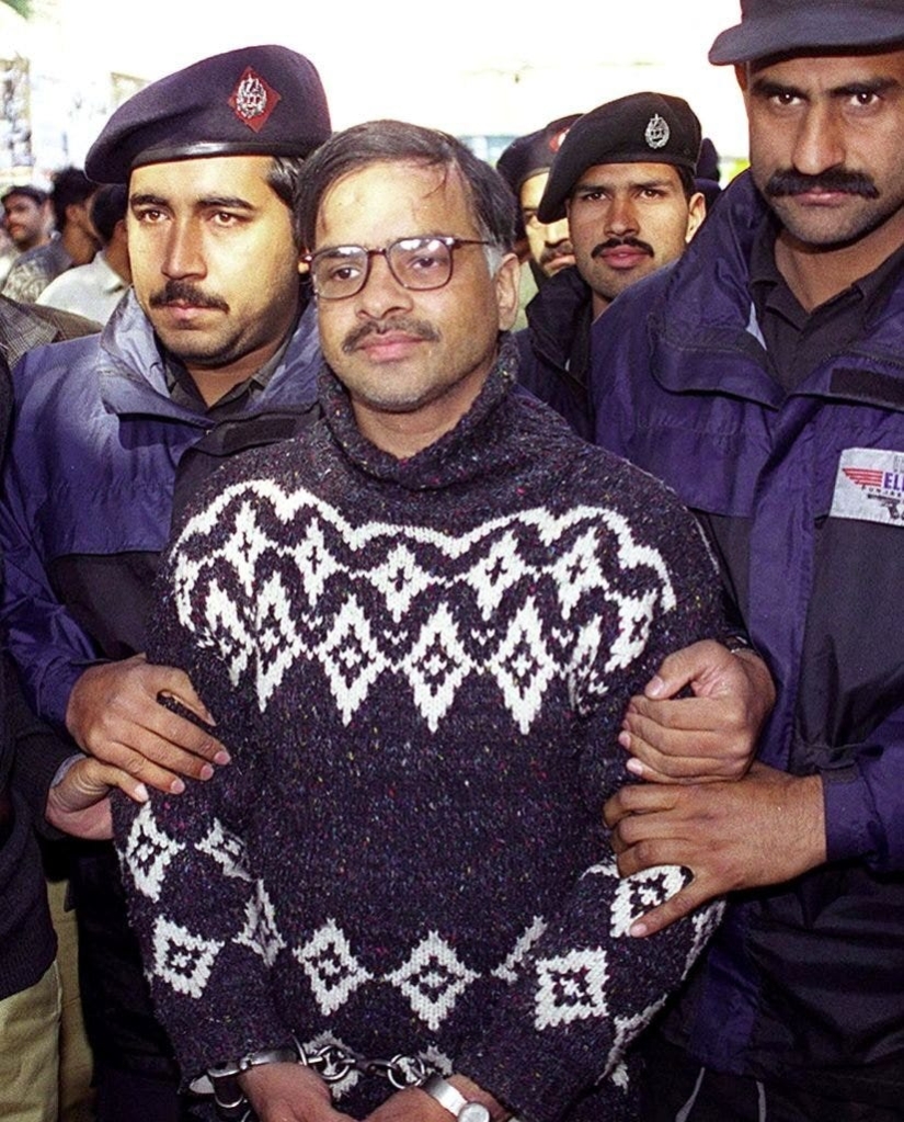 Nicknamed "Kukri": Why a businessman in Pakistan was sentenced to be dismembered into 100 pieces