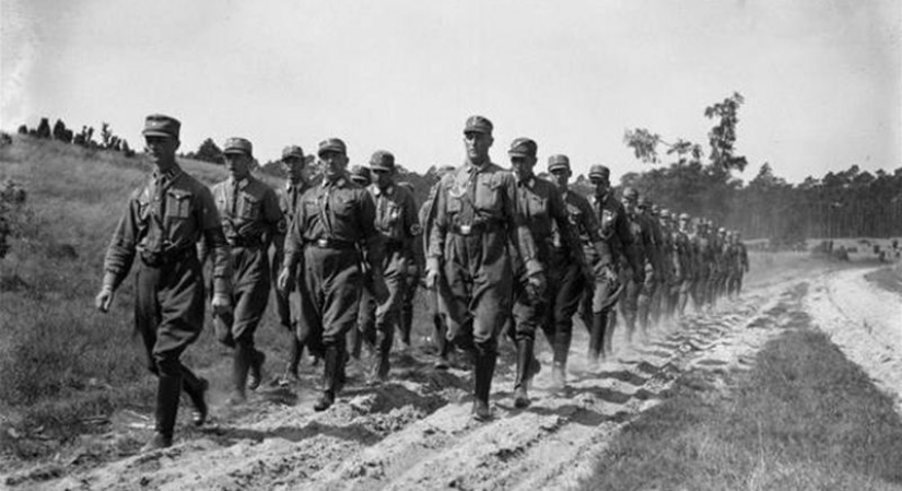 "Night of the long knives": 4 most of the carnage of modern and contemporary history