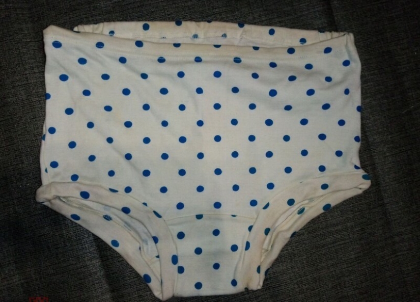 No eroticism for you! Breeches, grace and other underwear of the USSR times