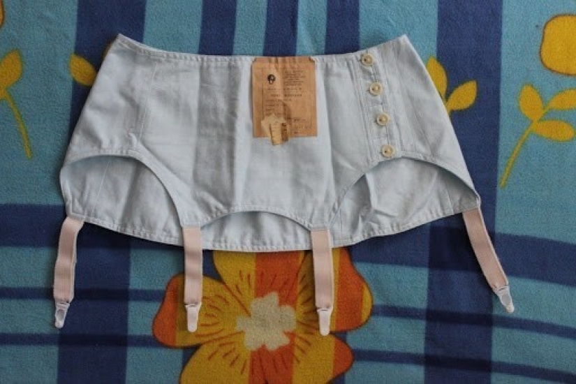 No eroticism for you! Breeches, grace and other underwear of the USSR times