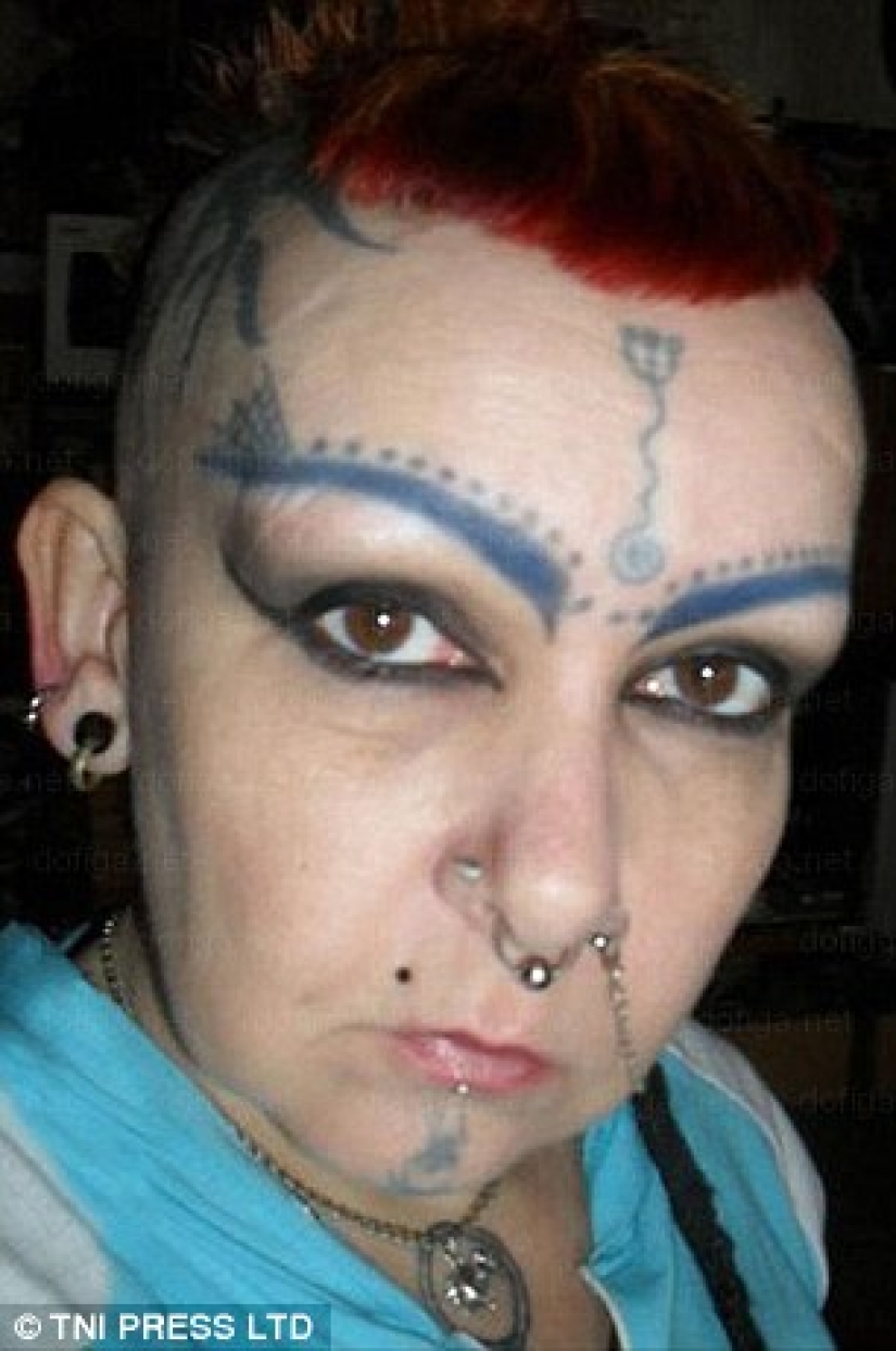 No hay historia más triste en el mundo que la historia de cejas y pinzas