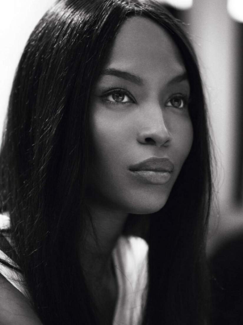 Nobleza y misterio en los cuadros de Dominique Issermann Nobleza y misterio en los cuadros de Dominique Issermann