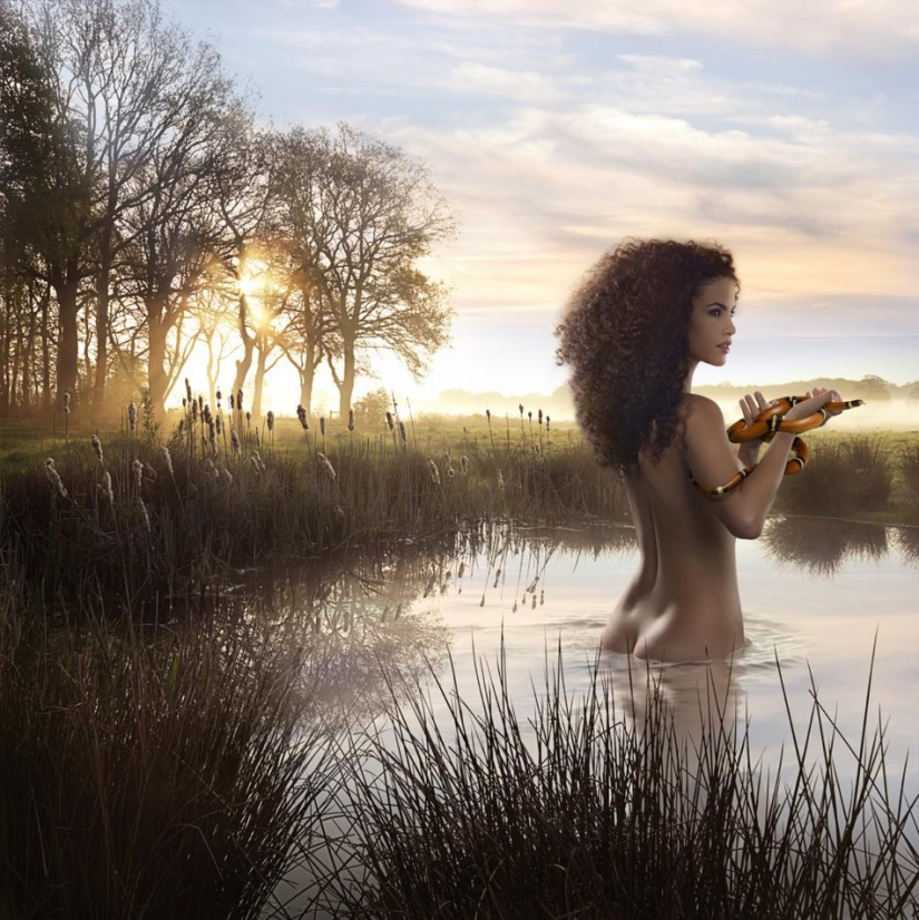 Nude: stunningly sensual images of girls in a series of artistic photos Nude: stunningly sensual images of girls in a series of artistic photos