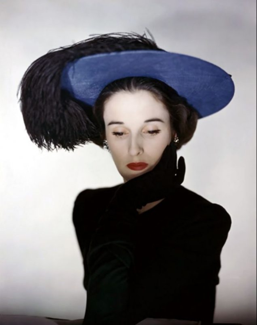 On the brink of surrealism: the stunning photography of Erwin Blumenfeld made in the 1940-ies On the brink of surrealism: the stunning photography of Erwin Blumenfeld made in the 1940-ies