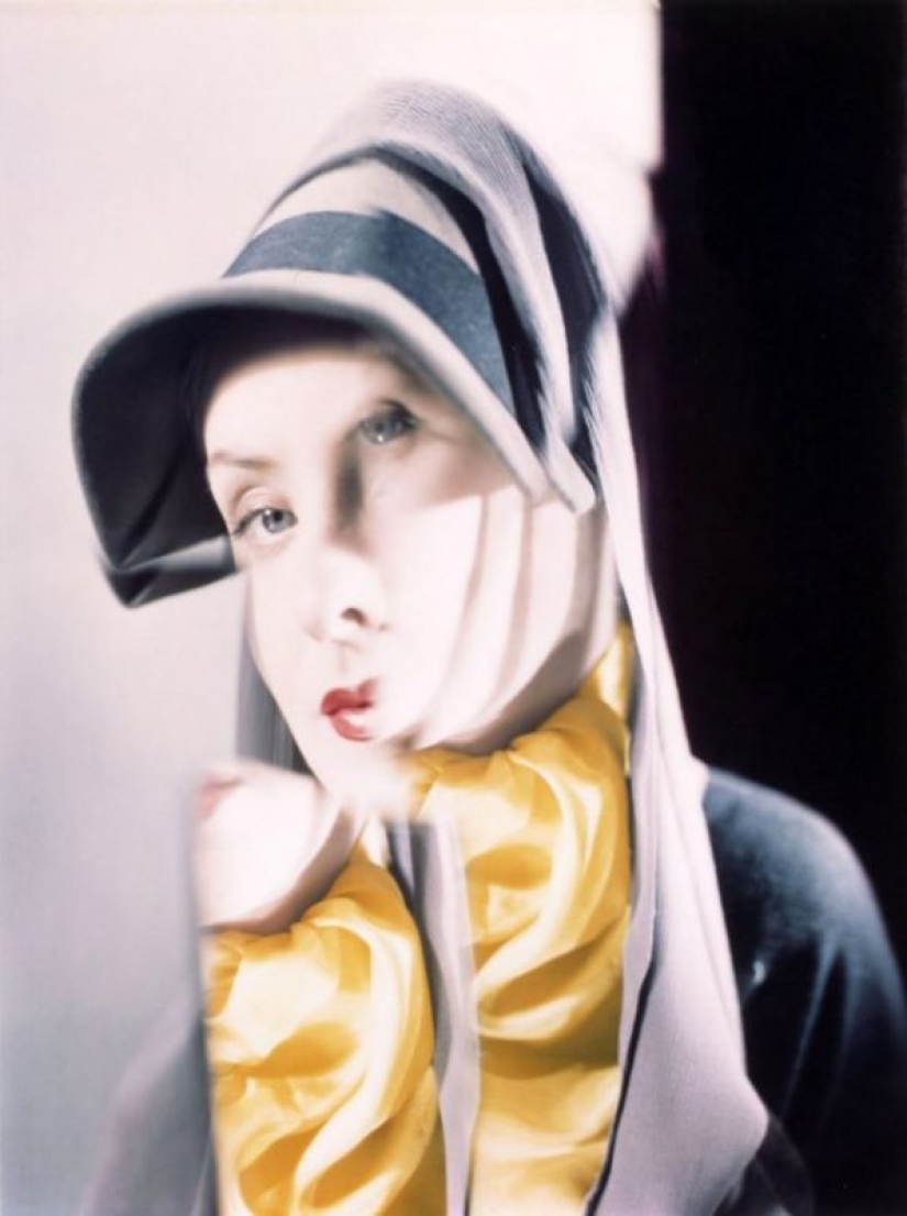 On the brink of surrealism: the stunning photography of Erwin Blumenfeld made in the 1940-ies On the brink of surrealism: the stunning photography of Erwin Blumenfeld made in the 1940-ies
