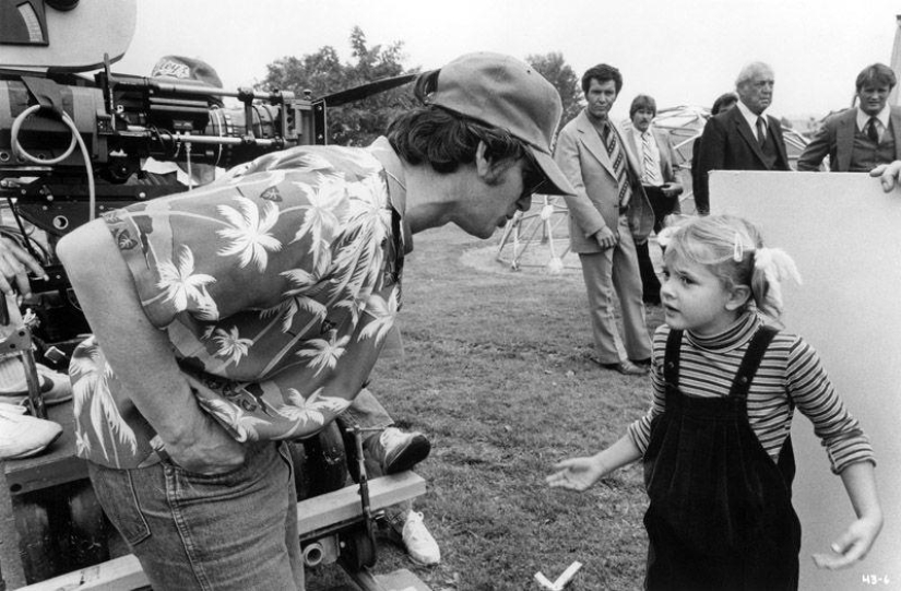 On the sets of classic Hollywood movies