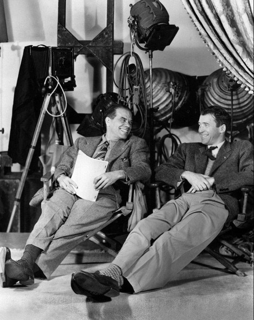 On the sets of classic Hollywood movies
