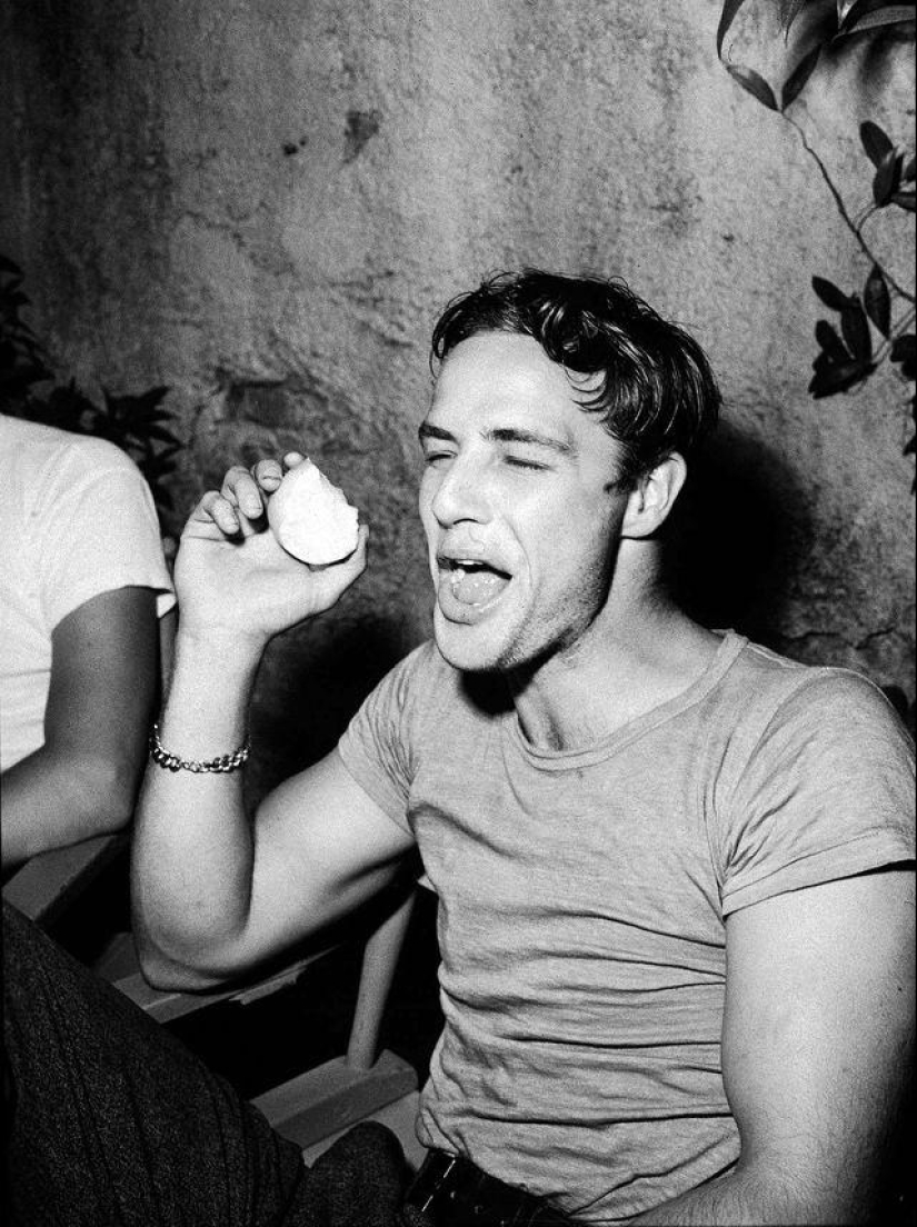 On the sets of classic Hollywood movies