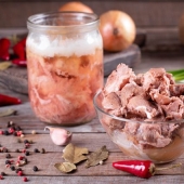 One jar — hundreds of dishes, how to choose and what to cook from stew One jar — hundreds of dishes, how to choose and what to cook from stew