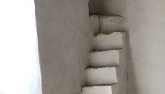 One Step Closer: 14 Dangerous Stairs That Make You Question The Sanity Of All That Try Them