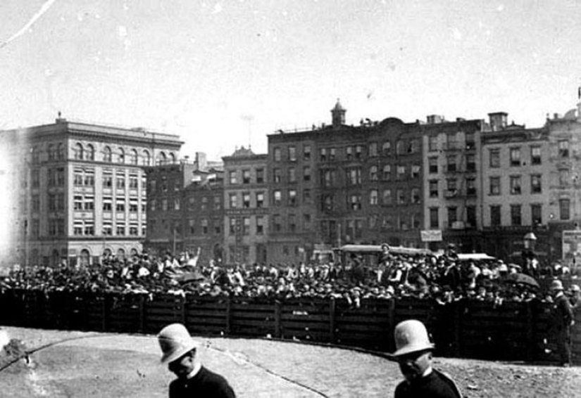Pages of life of ordinary and poor Americans in New York of the XIX century Pages of life of ordinary and poor Americans in New York of the XIX century