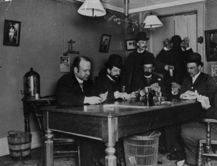 Pages of life of ordinary and poor Americans in New York of the XIX century Pages of life of ordinary and poor Americans in New York of the XIX century