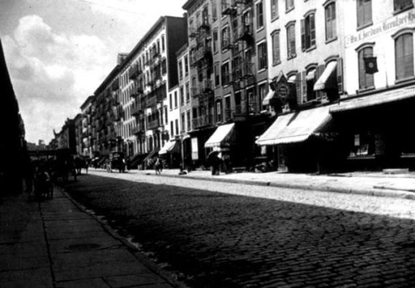 Pages of life of ordinary and poor Americans in New York of the XIX century Pages of life of ordinary and poor Americans in New York of the XIX century