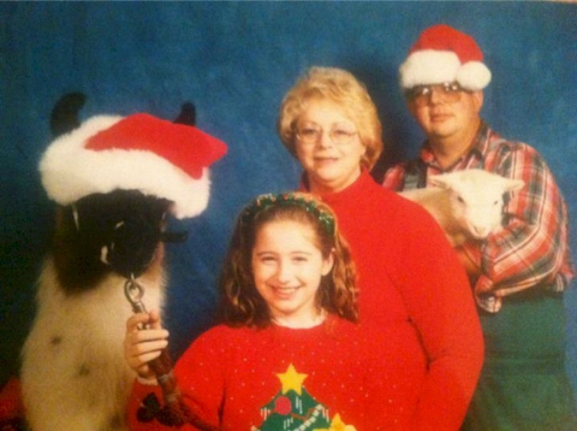 Painfully ridiculous family photos Painfully ridiculous family photos