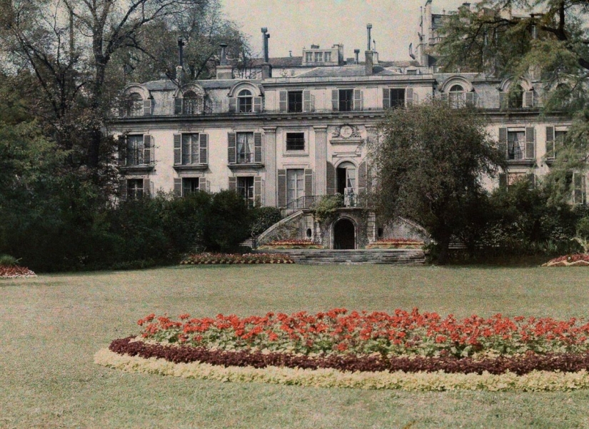 Paris 1923 - epicenter of art and progress