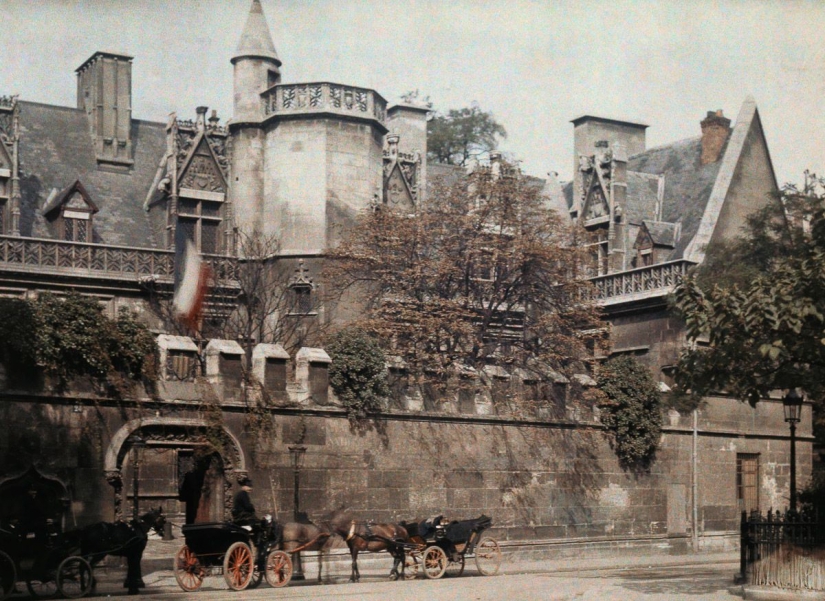 Paris 1923 - epicenter of art and progress