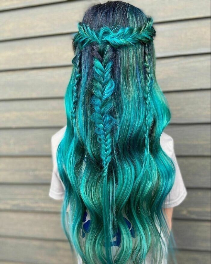 Peluquería transforma a sus clientes en las heroínas de los mundos de fantasía