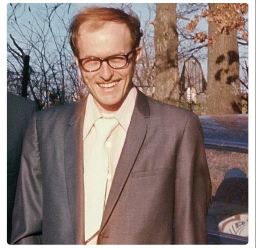 People post their old photos to prove that people used to grow up faster People post their old photos to prove that people used to grow up faster