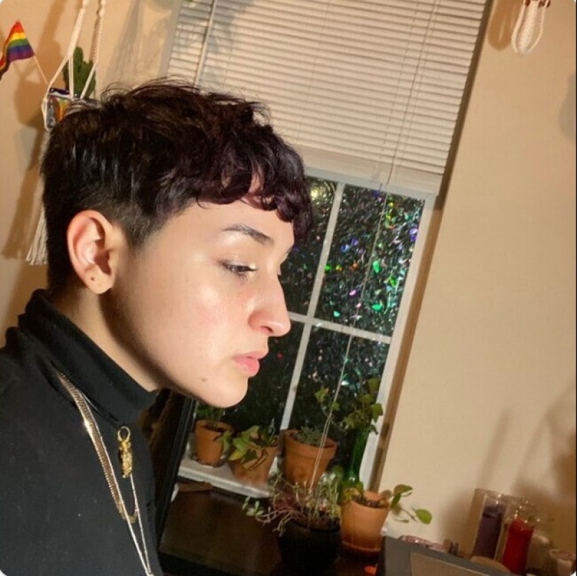 Perfil orgulloso: 30 narices femeninas imperfectas pero únicas Perfil orgulloso: 30 narices femeninas imperfectas pero únicas