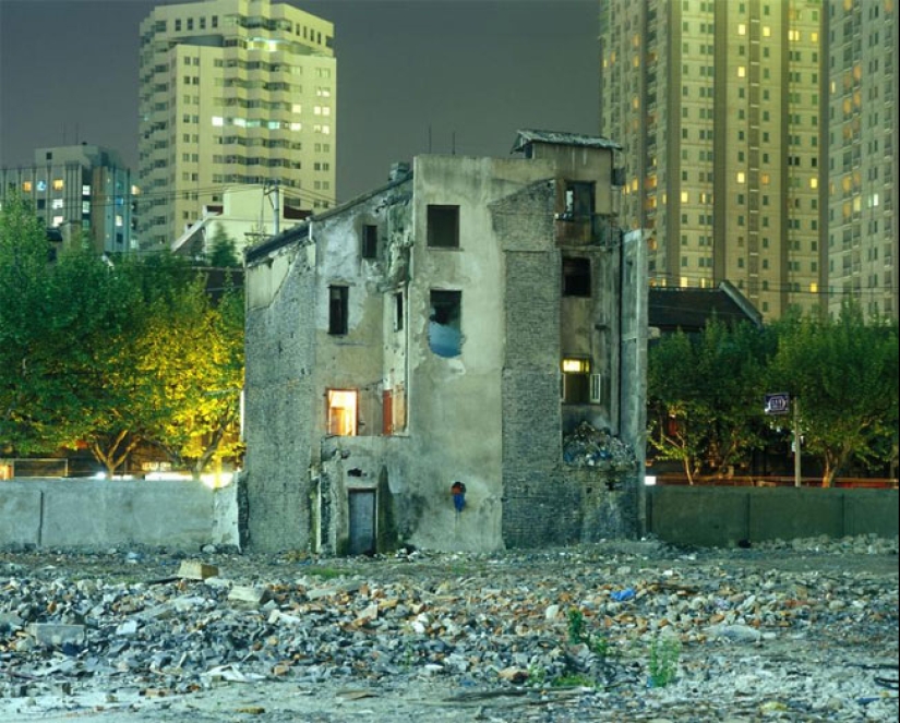 Phantom Shanghai: what is left from the old town