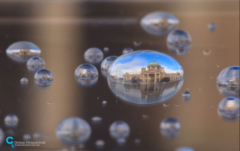 Photographer of 15 years shoots cities of the world in drops of water