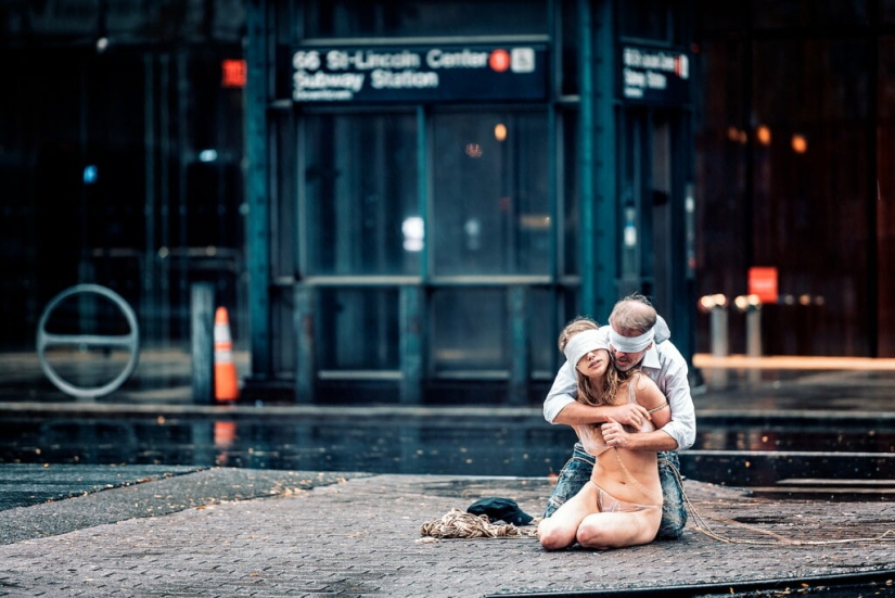 Photographer The Dirty Archangel and His Shibari on the Streets of New York: When Art Reveals Freedom Photographer The Dirty Archangel and His Shibari on the Streets of New York: When Art Reveals Freedom