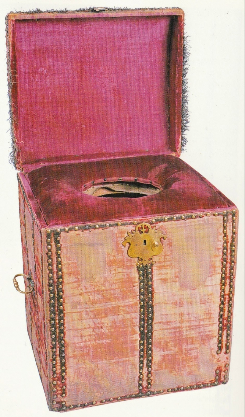 Plucker axila y otras profesiones más humillantes del pasado Plucker axila y otras profesiones más humillantes del pasado