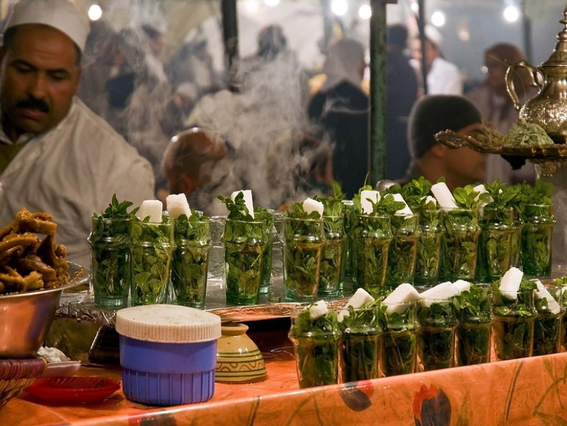 Popular street food in different countries