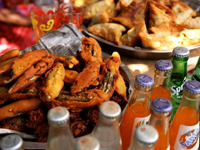 Popular street food in different countries