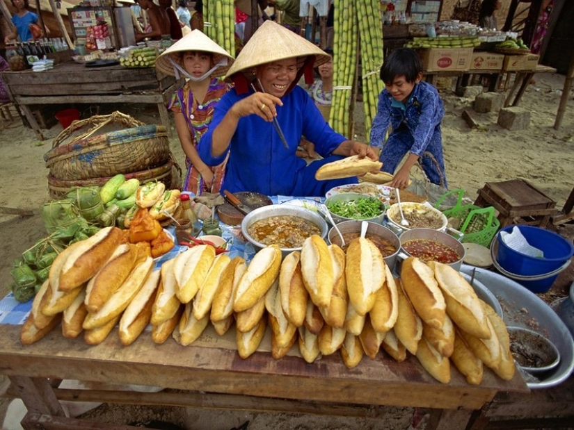Popular street food in different countries